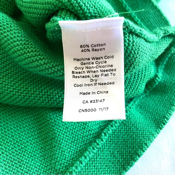 Talbots Green Button Shoulder 3/4 Sleeve Sweater - Picture 5 of 9